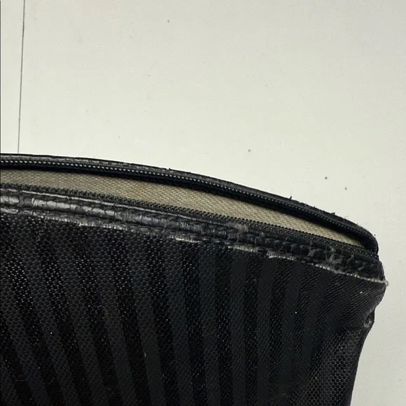 Fendi Black Striped Toiletry Bag - Picture 4 of 7